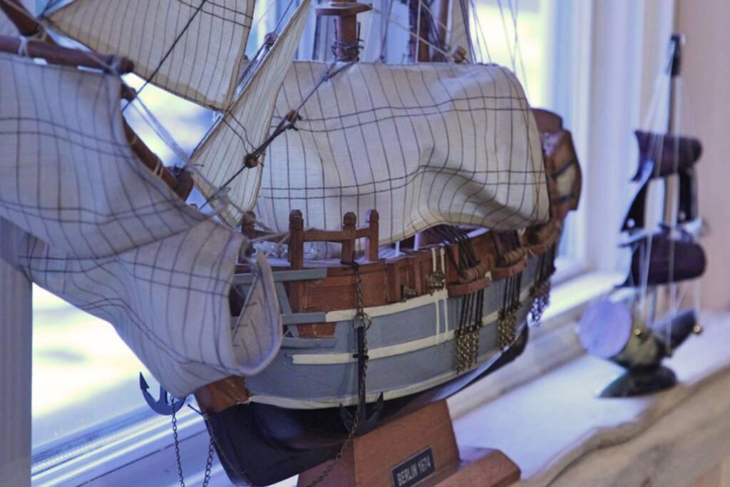 La Maison Du Capitaine Tadoussac Luaran gambar